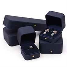 PU/ Leather Jewelry case